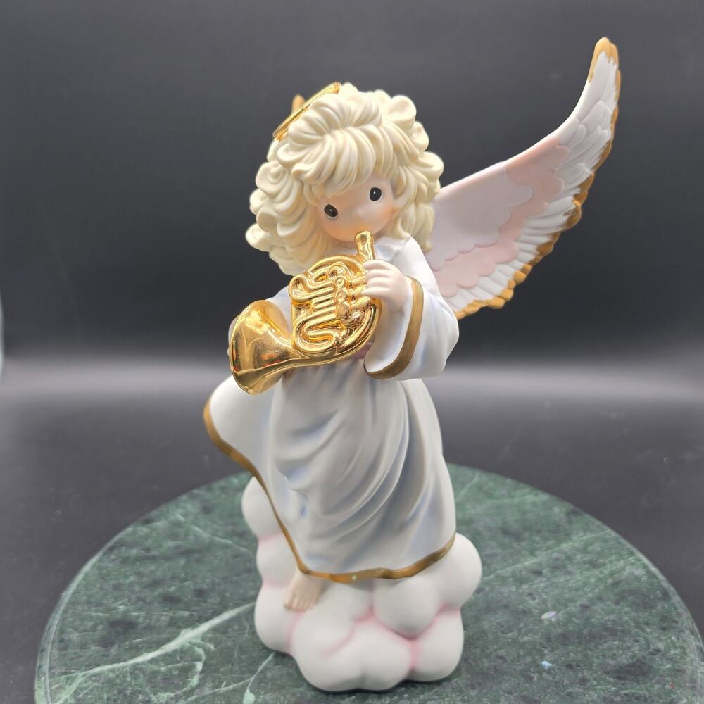 Precious Moments 112969 Happiness Is A Song From Heaven Angel Figurine 2004 10"
